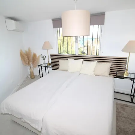 Arriba Villa Fuengirola