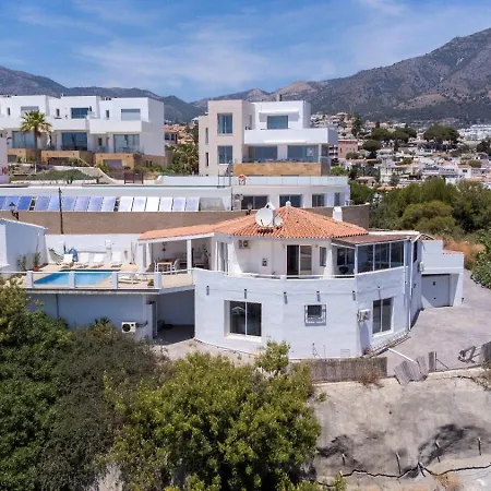 Arriba فوينخيرولا